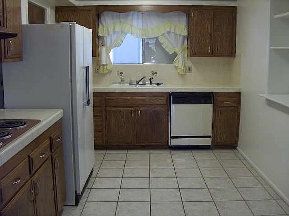 4th image of 10141 N PEBBLE BEACH Drive