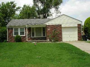 1757 Lexington Rd, Wichita, KS 67218