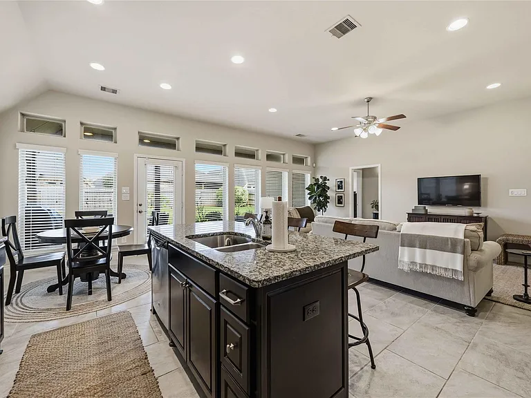 2909 Oakmist Ridge Ln — Photo 11