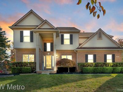 14333 Pond Bluff Dr, Belleville, MI, 48111