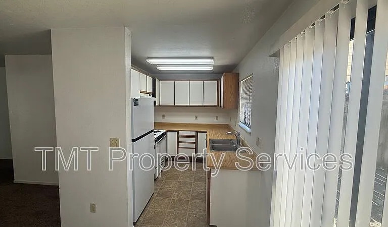 535B Sims Ave — Photo 4
