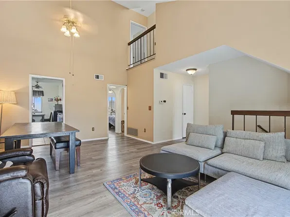 592 W Huntington Dr Unit B, Arcadia, CA 91007