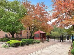 150-40 71st Ave APT 1B, Flushing, NY 11367