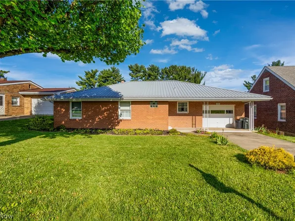 353 Westwood Dr, Steubenville, OH 43953