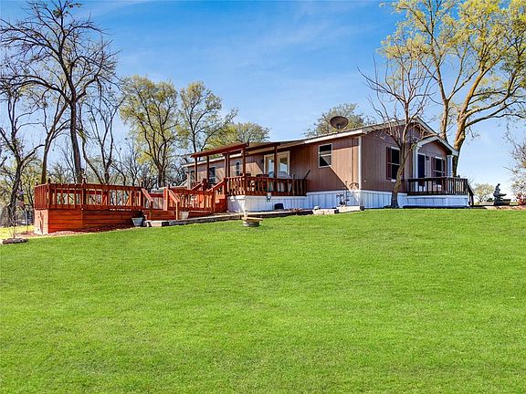 2nd image of 2985 Fall Brook Dr