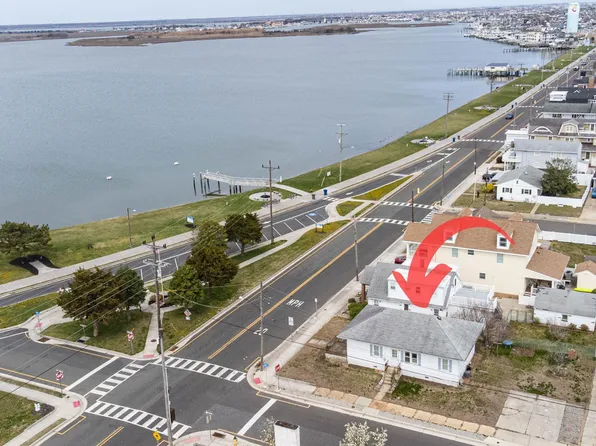 7911 New Jersey Ave, Wildwood Crest, NJ 08260