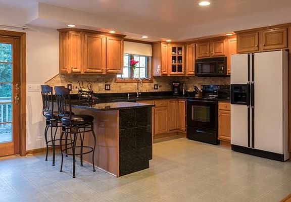 4th image of 3 Wellfield Dr
