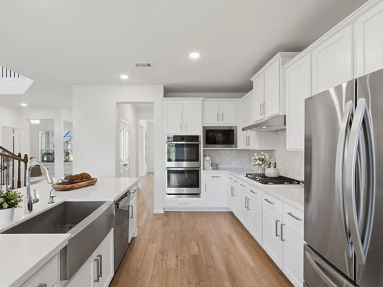 208 Peninsula Point Dr — Photo 23