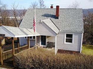 1404 Cedar Way, South Heights, PA 15081