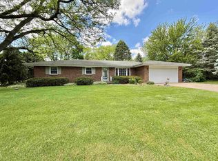 3125 Chancery Rd, Rockford, IL 61109