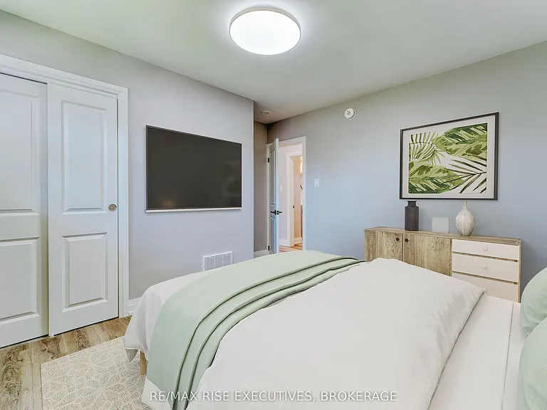 1640 Mary St #1 — Photo 16