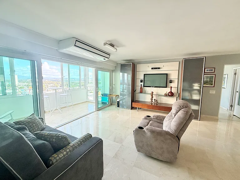 4429 Park Plaza Isla Verde Ave — Photo 4