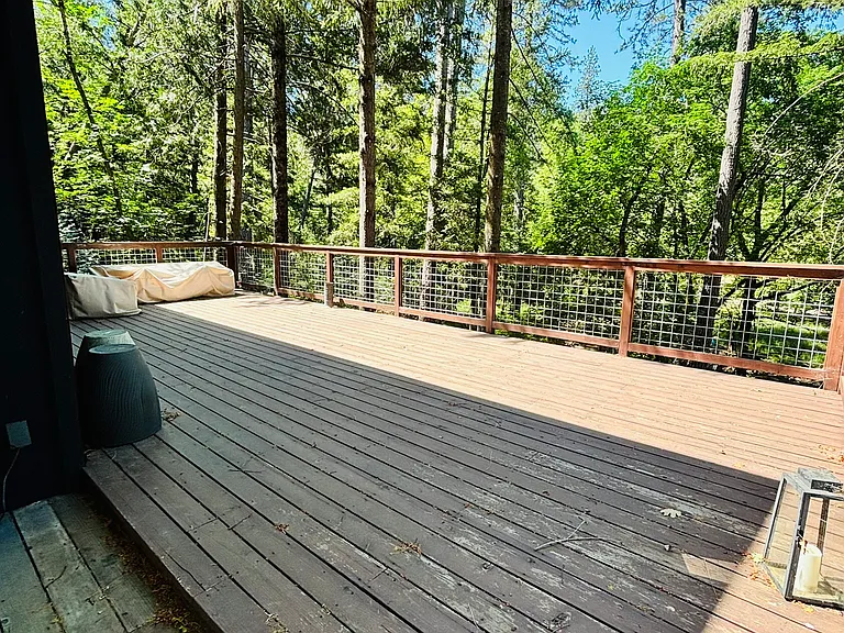 Rainbow Dr — Photo 12