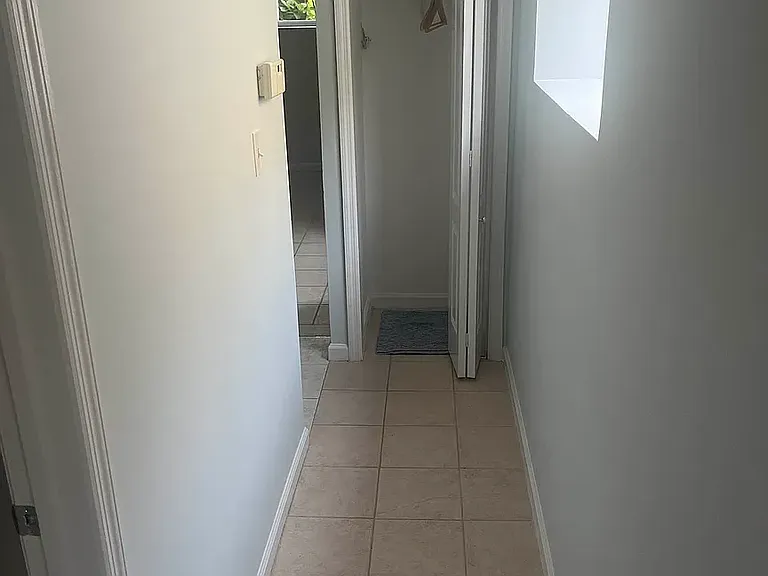 190 Wellington Ct #1 — Photo 2