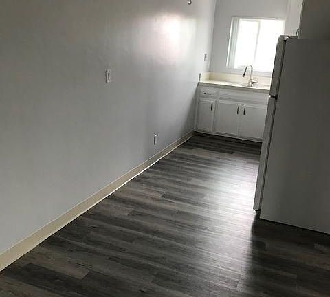 3rd image of 1747 Chalcedony St APT 11