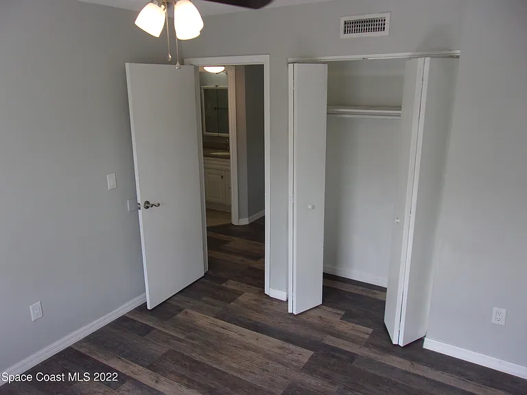 1050 N Fiske Blvd #406 — Photo 6