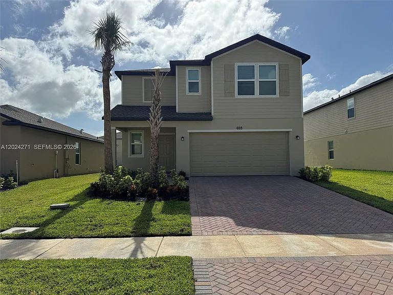693 Carlyle Way — Photo 18