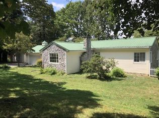 1713 Sylvan Hill Rd, Elizabethton, TN 37643
