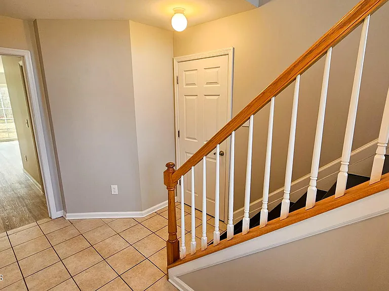 380 Radio Rd #A1 — Photo 4