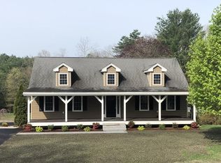 53 Maple Ave, Upton, MA 01568