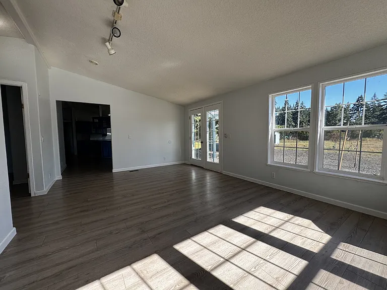 17075 S Redland Rd — Photo 11