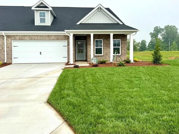 302 Beeson Ct, Clemmons, NC 27012