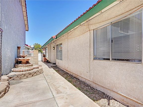 4th image of 14581 El Contento Ave