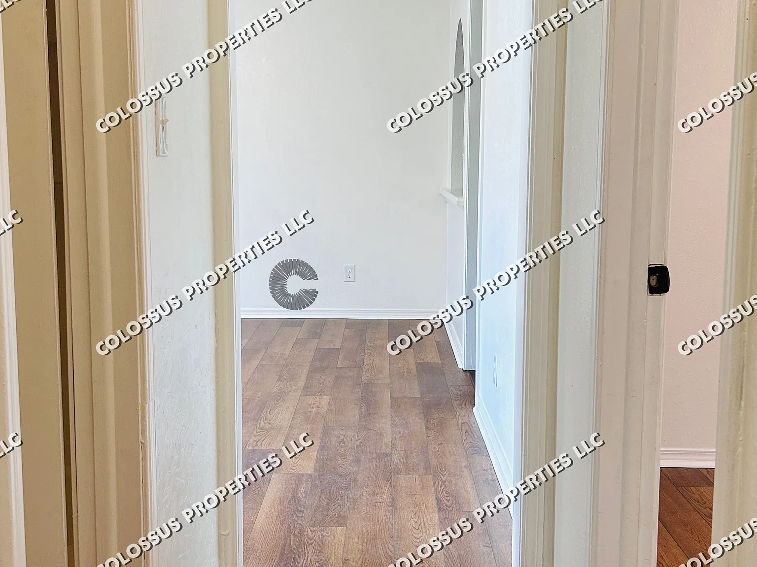 3 bed, 1.5 bath, 985 sqft, $1,475 — Photo 2