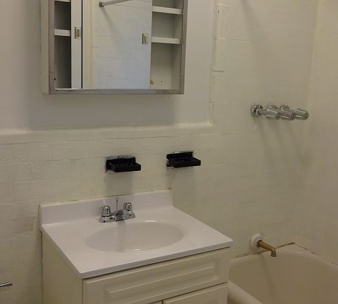 3rd image of 3279 30th St #1C