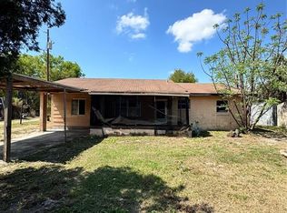 38611 Marshall St, Umatilla, FL