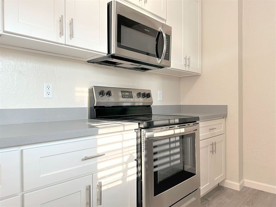 1st image of 22790 Vermont St APT 4