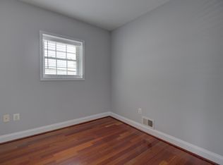 112 14th St SE, Washington, DC 20003