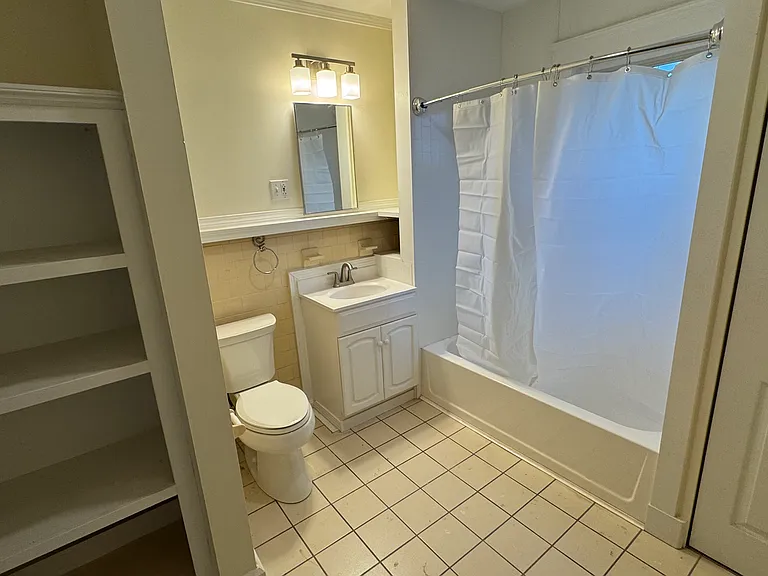70 Edward St #3 — Photo 2