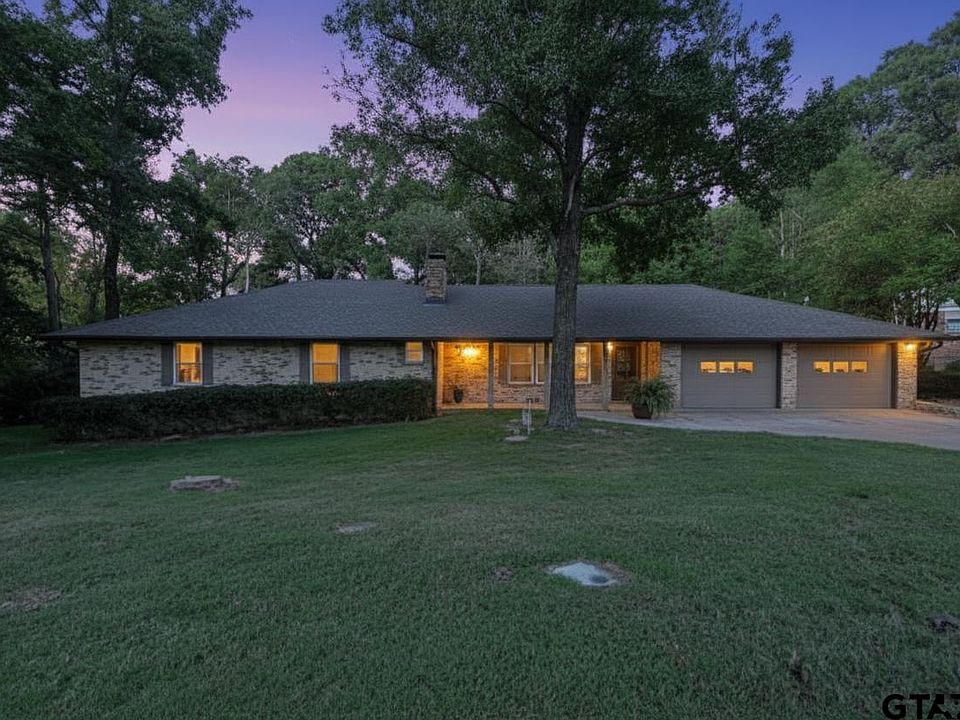 1st image of 114 Hideaway Ln E
