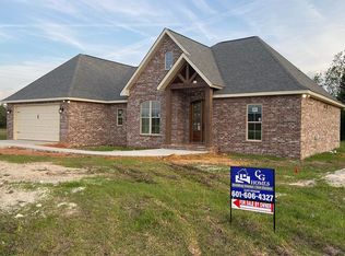 71 Berwick, Petal, MS 39465