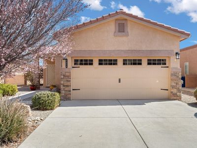 6824 Lava Rock Dr NW, Albuquerque, NM, 87120