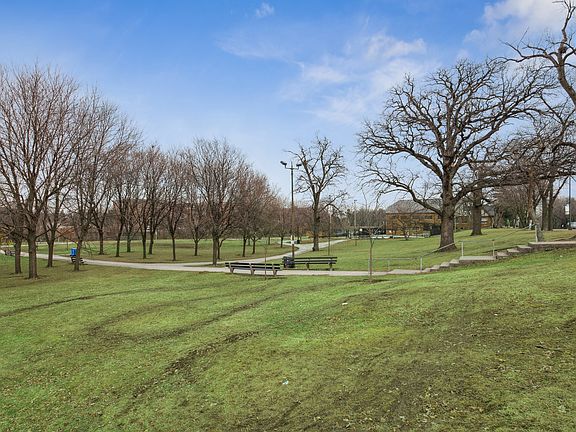 3rd image of 5225 N Riversedge Ter APT 201