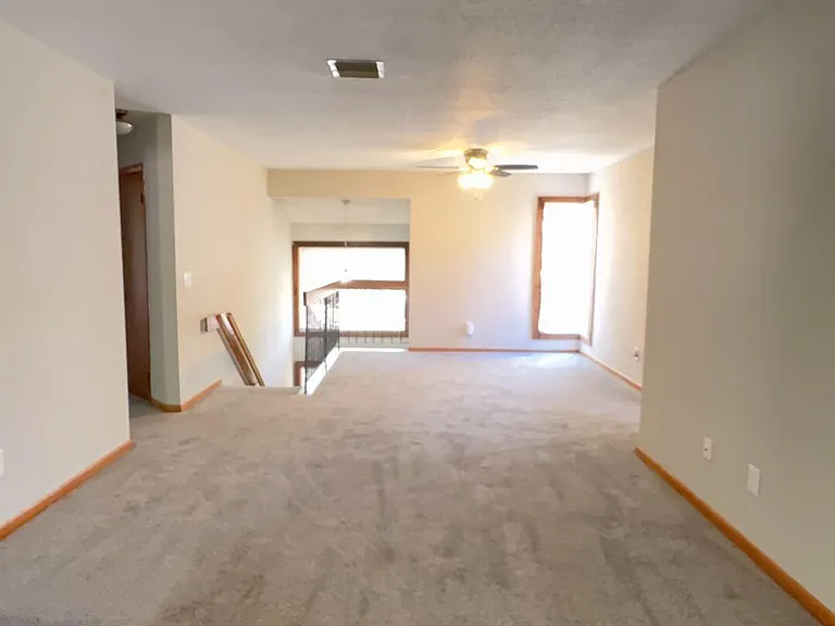 2 Pine Hurst Pl — Photo 4