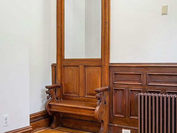 5th image of 289 Sterling Pl #1
