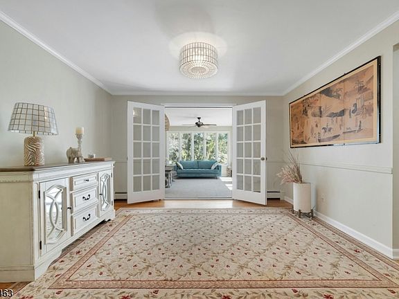 5th image of 55 Carlton Rd