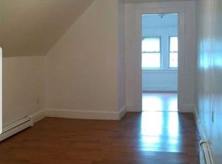 598 20th Ave APT 3, Paterson, NJ 07504