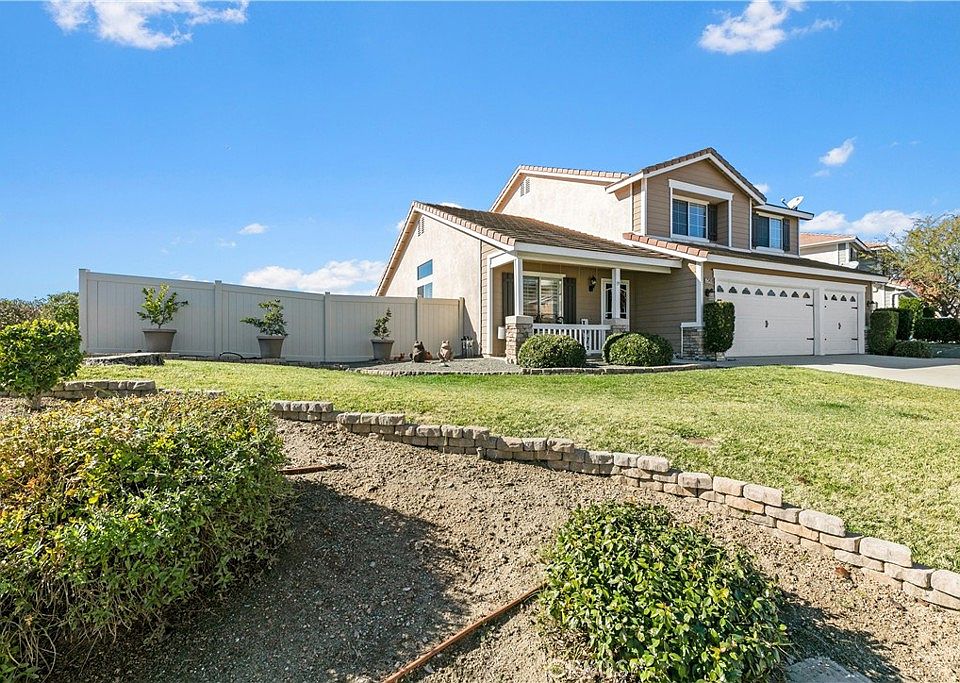 1st image of 23459 Mount Lassen Way