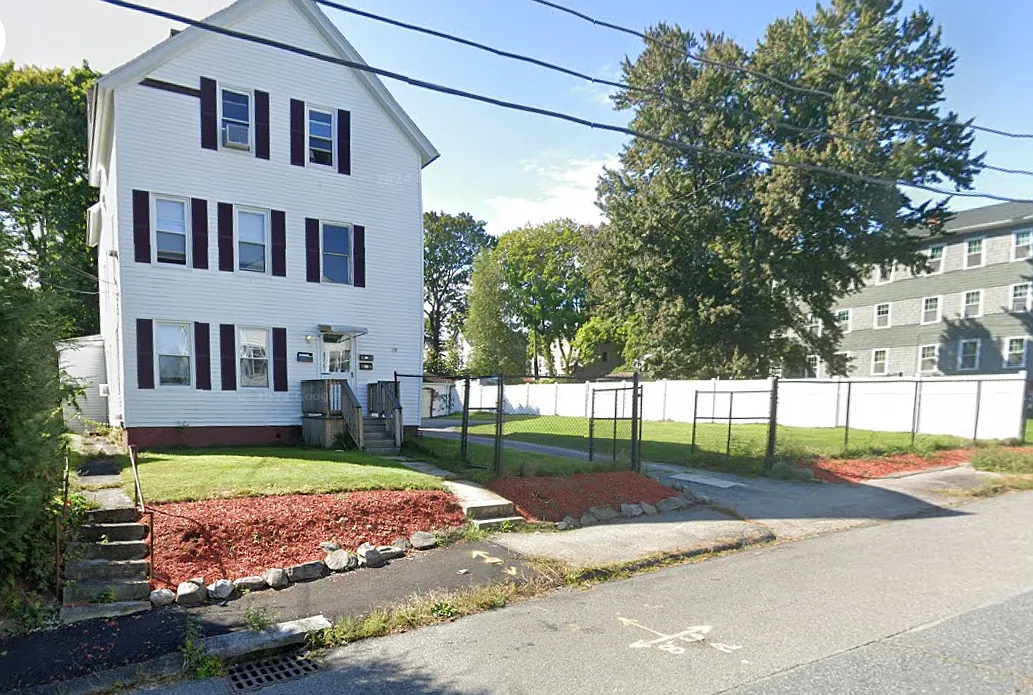 2 bed, $1,650 — Photo 2