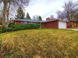 2975 E Peakview Ave, Centennial, CO 80121