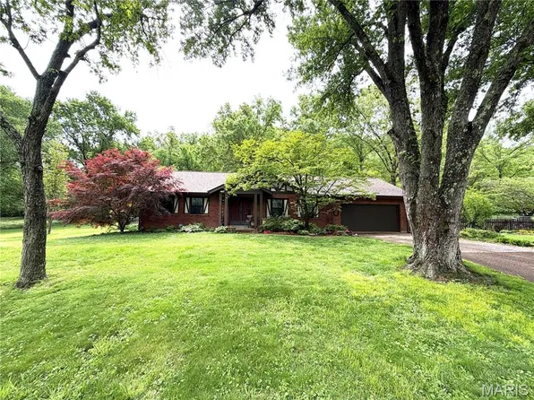 114 Carol Dr, Eureka, MO 63025