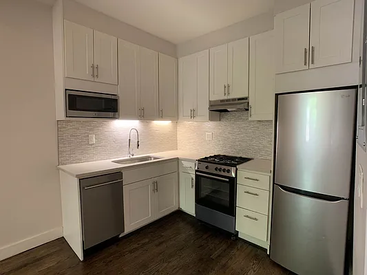 Rented by Tourma Realty LLC | media 54