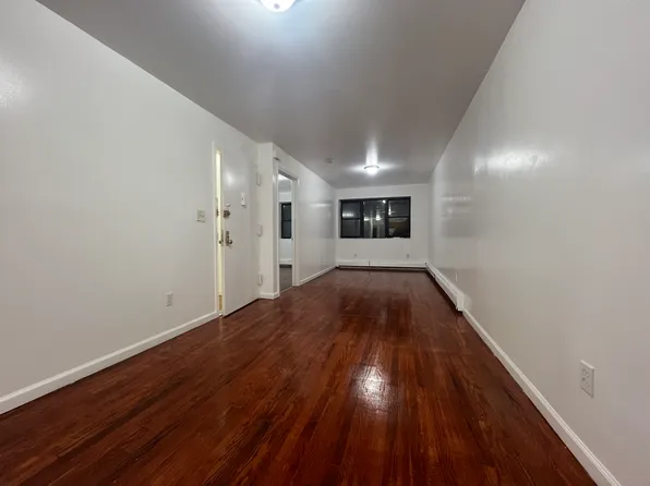 407 Kosciusko Street image 4 of 7