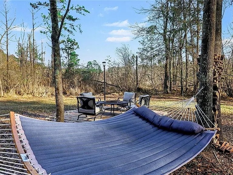 241 Nacoochee Dr — Photo 42