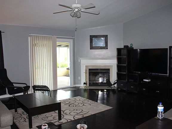 2nd image of 2933 College Park Dr