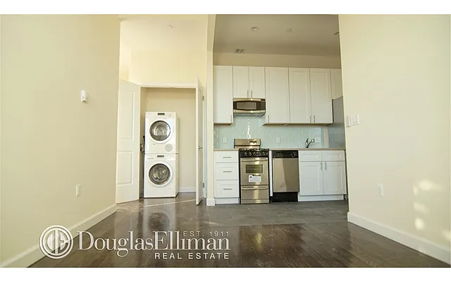 Rented by Douglas Elliman | media 32